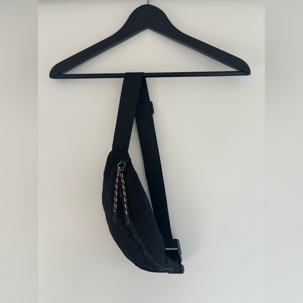 Mango Black Minimal Everyday Belt bag